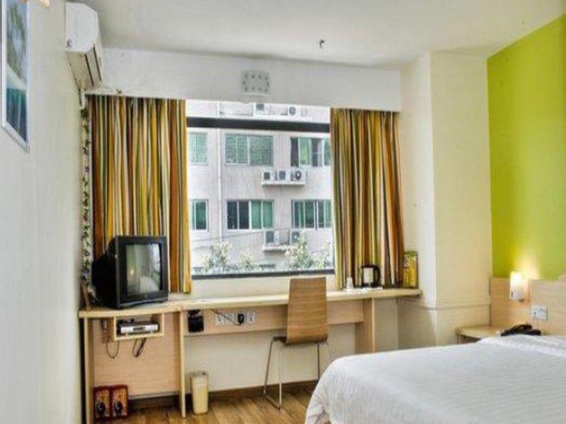 7 Days Inn Fuzhou Gandong Avenue Passenger Station Esterno foto